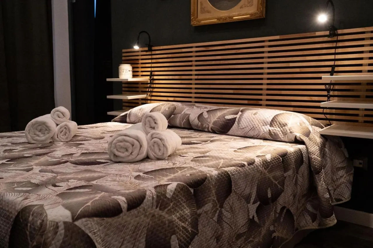 Roy Apartment - Napoli